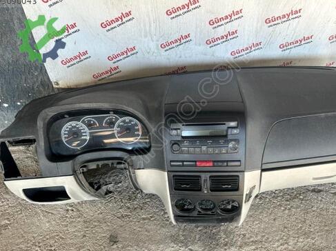 Fiat Albea Göğüs çıkma parça