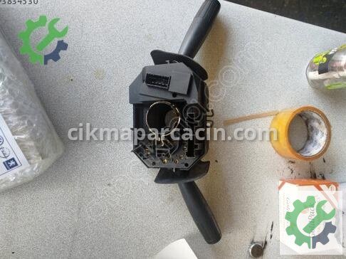 Fiat Albea Sinyal Kolu çıkma parça