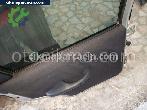 Fiat Albea Kapı Döşemesi çıkma parça