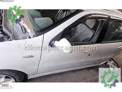 Fiat Albea Sol Ön Kapı çıkma parça