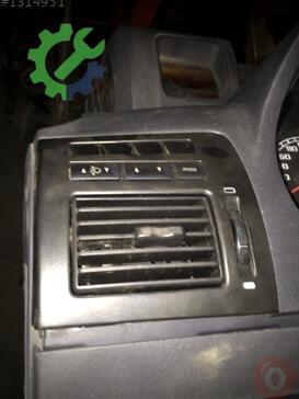 Fiat Albea Sol Havalandırma Izgaraları çıkma parça