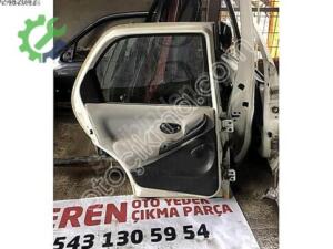 Fiat Albea’nın Sol Arka Kapısı – Orijinal Çıkma Parça