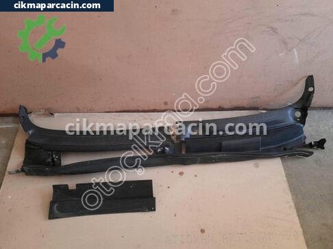 Fiat Bravo Ön Cam Izgarası çıkma parça