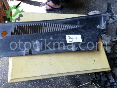 Fiat Doblo Ön Cam Izgarası çıkma parça