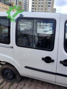 FİAT DOBLO 1 – 2 SAĞ SÜRGÜLÜ KAPI CAMLI