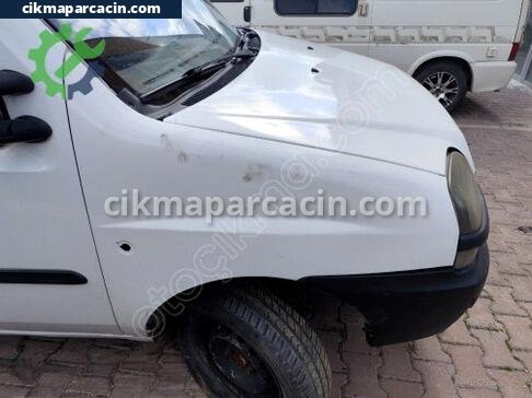 Fiat Doblo Sağ Ön Çamurluk çıkma parça
