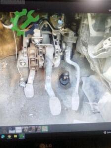 Fiat Doblo 1.9 gaz pedalı