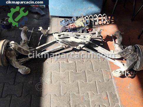 Fiat Doblo Arka Dingil çıkma parça