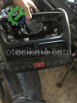 Fiat Doblo Havalandırma Izgaraları çıkma parça