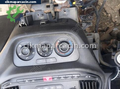 Fiat Doblo Klima Kontrol Paneli çıkma parça