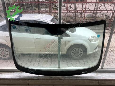 Fiat Doblo Ön Cam çıkma parça