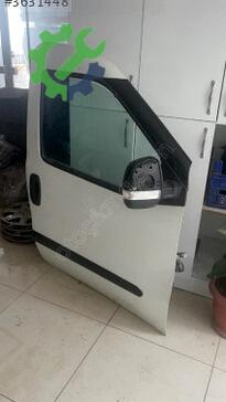 Fiat Doblo Sağ Ön Kapı çıkma parça