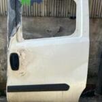 Fiat Doblo 4  sol orta sürgülü kapı