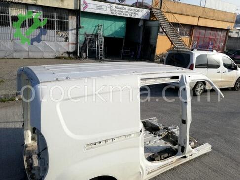 Fiat Doblo Sağ Arka Çamurluk çıkma parça