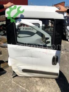 Fiat Doblo D3 Sağ Arka Kapı Camı hatasız orjinal çıkma