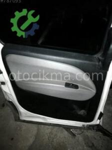 Fiat Doblo D3 Sol arka kapı döşemesi hatasız orjinal çıkma
