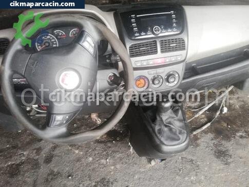Fiat Doblo Torpido çıkma parça