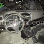 Fiat Doblo D3 torpido kapağı hatasız orjinal çıkma
