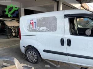 FİAT DOBLO D3 VAN SAĞ ARKA ÇAMURLUK ORJİNAL ÇIKMA