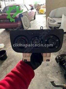 Fiat Doblo Klima Kontrol Paneli 735605075 çıkma parça