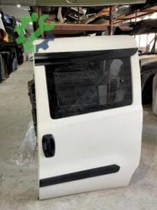 FİAT DOBLO D4 SOL ARKA KAPI BOŞ ORJİNAL ÇIKMA
