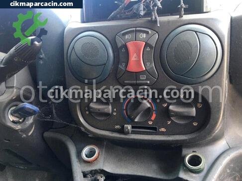 Fiat Doblo Kontrol Paneli çıkma parça