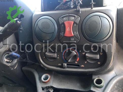 Fiat Doblo Kontrol Paneli çıkma parça