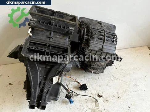 Fiat Doblo Kalorifer Kutusu çıkma parça