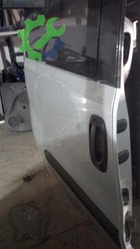 Fiat Doblo Sağ Kapı çıkma parça