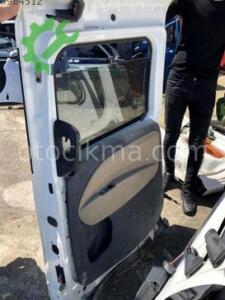 Fiat Doblo Geniş Aile Sağ Arka Kapı Döşemesi hatasız orjinal