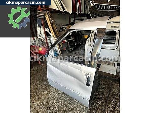 Fiat Doblo Sol Ön Kapı çıkma parça