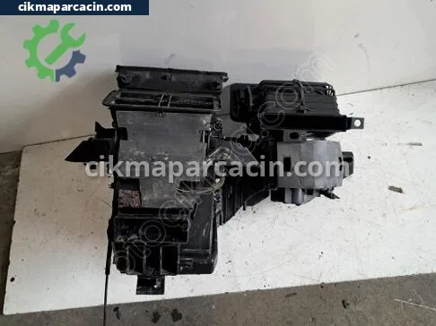 Fiat Doblo Kalorifer Kutusu çıkma parça