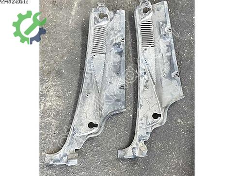 Fiat Doblo Ön Cam Izgarası çıkma parça