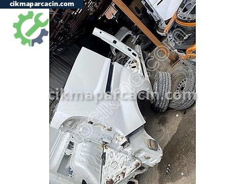 Fiat Doblo Sağ Ön Çamurluk çıkma parça
