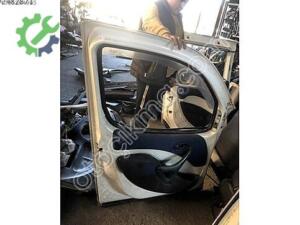 Fiat Doblo Modeli İçin Sol Ön Kapı Çıkma Parçası