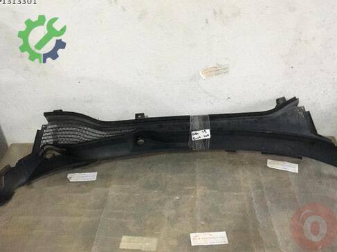 Fiat Doblo Ön Cam Izgarası çıkma parça