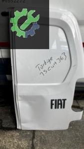 Fiat Doblo sağ arka bagaj kapağı 2024 2026