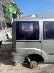 Fiat Doblo sağ arka çamurluk çıkma orijinal