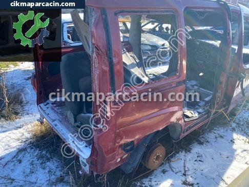 Fiat Doblo Sağ Arka Çamurluk çıkma parça