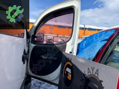 Fiat Doblo Sağ Ön Kapı çıkma parça