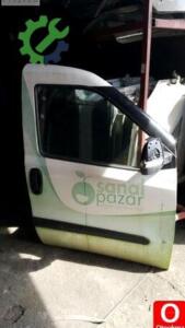 Fiat Doblo sağ ön kapı orjinal çıkma