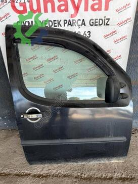 Fiat Doblo Sağ Ön Kapı çıkma parça