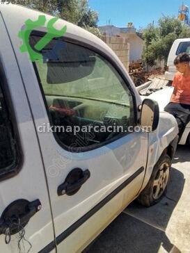 Fiat Doblo Sağ Ön Kapı çıkma parça