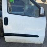 Fiat Doblo Sağ Ön Kapı Çıkma