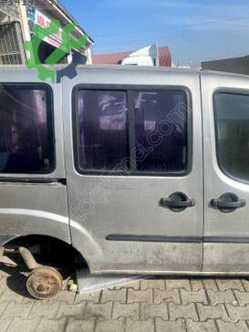 Fiat Doblo Sağ Sürgülü Kapı çıkma parça