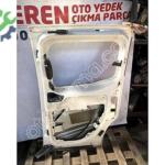 Fiat Doblo Sağ Sürgülü Kapı – Geniş Aile İçin Çıkm