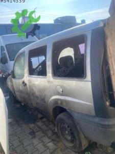 Fiat Doblo sol arka çamurluk çıkma