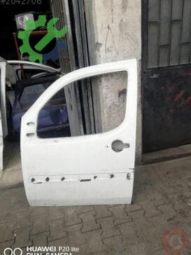 Fiat Doblo Sol Ön Kapı çıkma parça