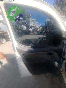 Fiat Doblo Sol Ön Kapı çıkma parça