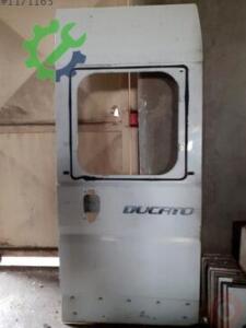 FIAT DUCATO 2012 ÇIKMA SAĞ BAGAJ KAPISI